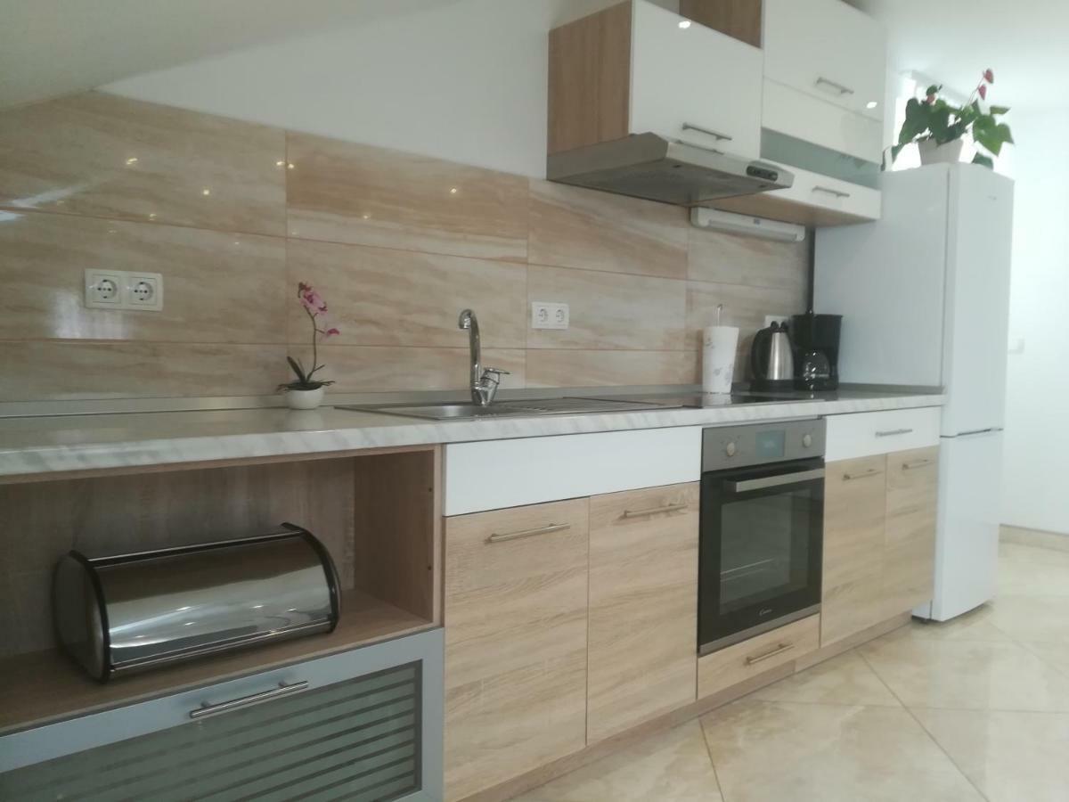 Apartman Daria Apartment Trogir Bagian luar foto