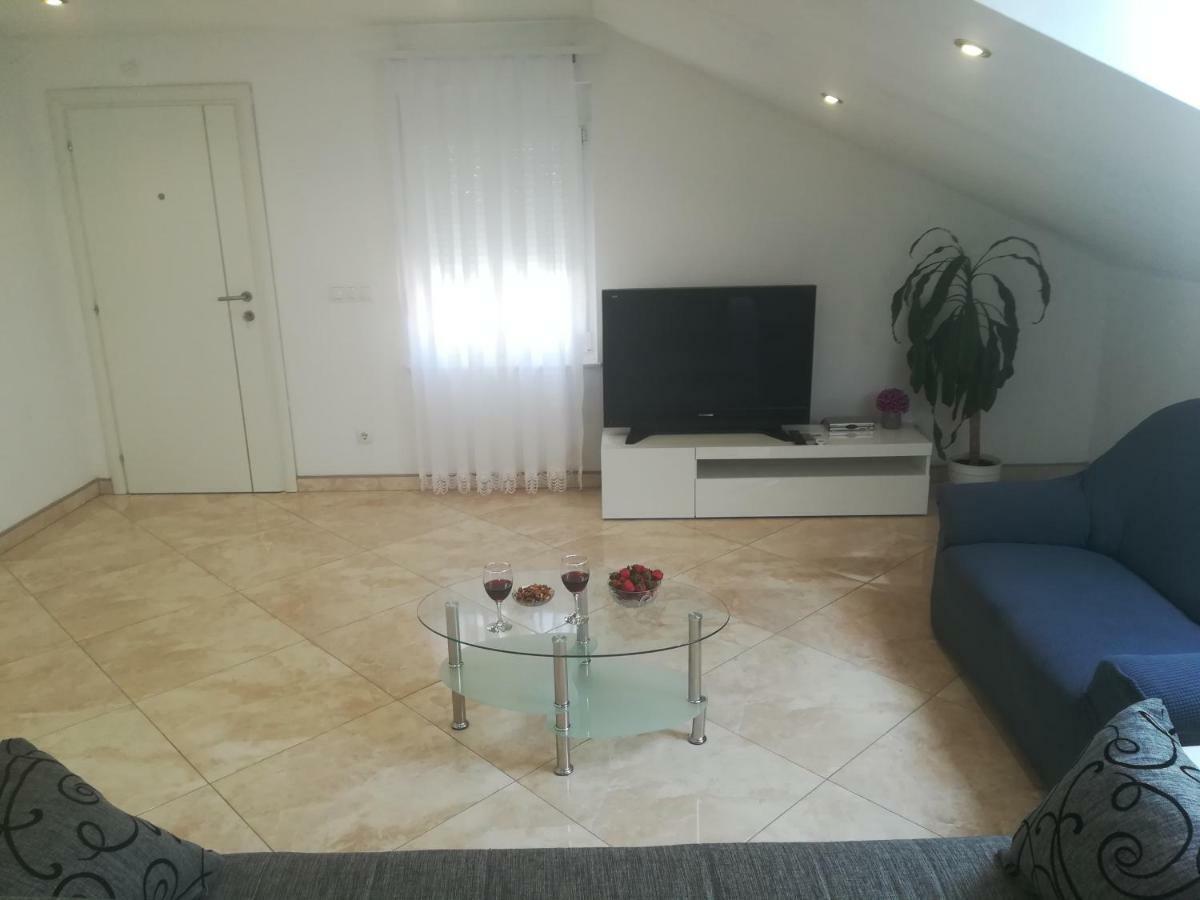Apartman Daria Apartment Trogir Bagian luar foto