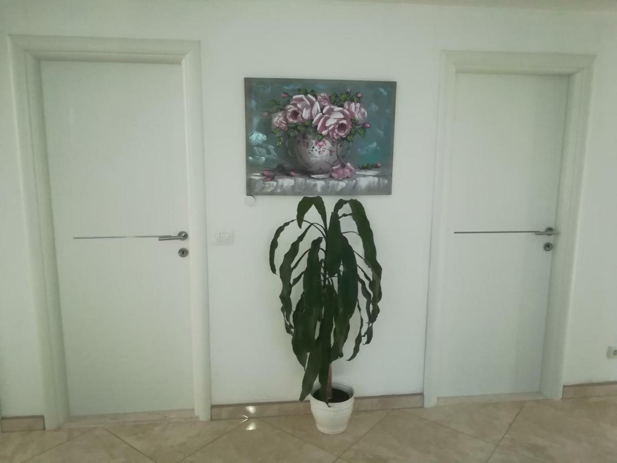 Apartman Daria Apartment Trogir Bagian luar foto